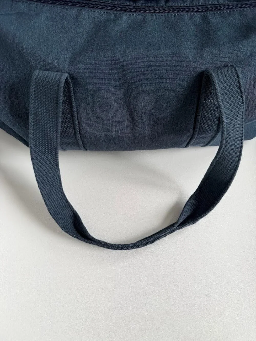 Banana Republic Dark Blue Heather Canvas Duffel Bag Gym Travel Weekender 570371